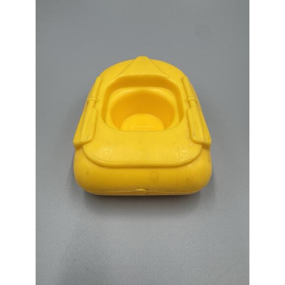 Gabriel Industries 1982 Plastic Yellow Row Boat 5” - Picture 4 of 8